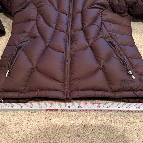 Vintage MEC Down Jacket - Women's Small EUC - Picture 3 of 11
